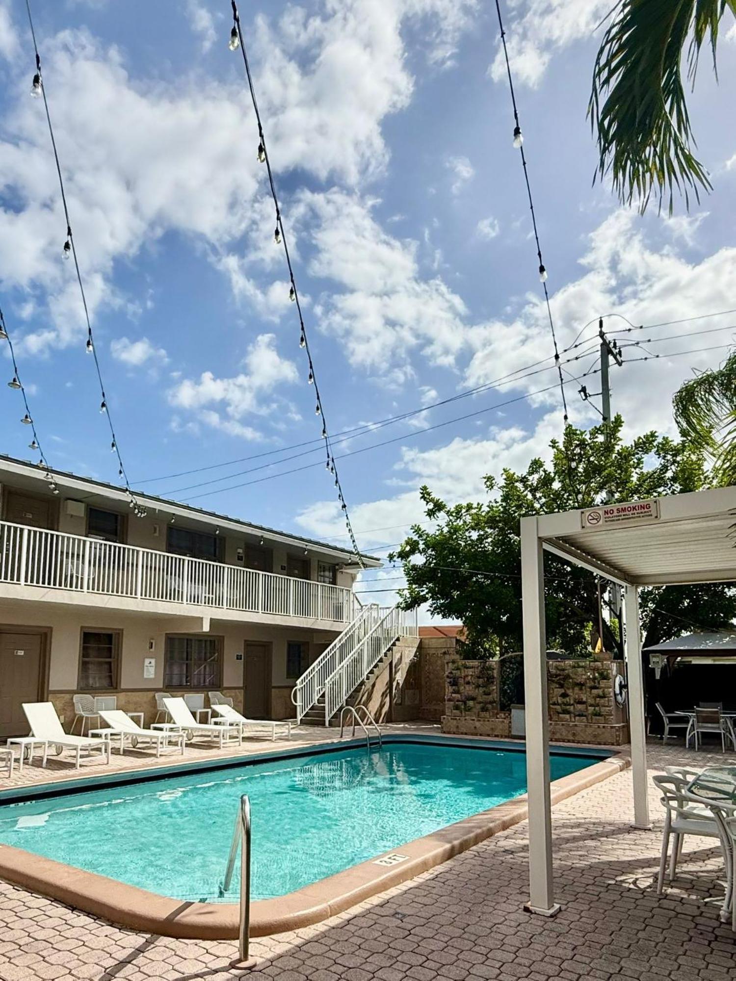 Sheridan Guesthouse Dania Beach Exterior foto